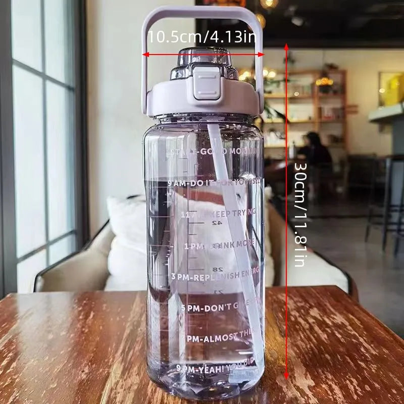 2000 ml water bottle with plastic straw Inspire 2000 ml water bottle with plastic straw Inspire.